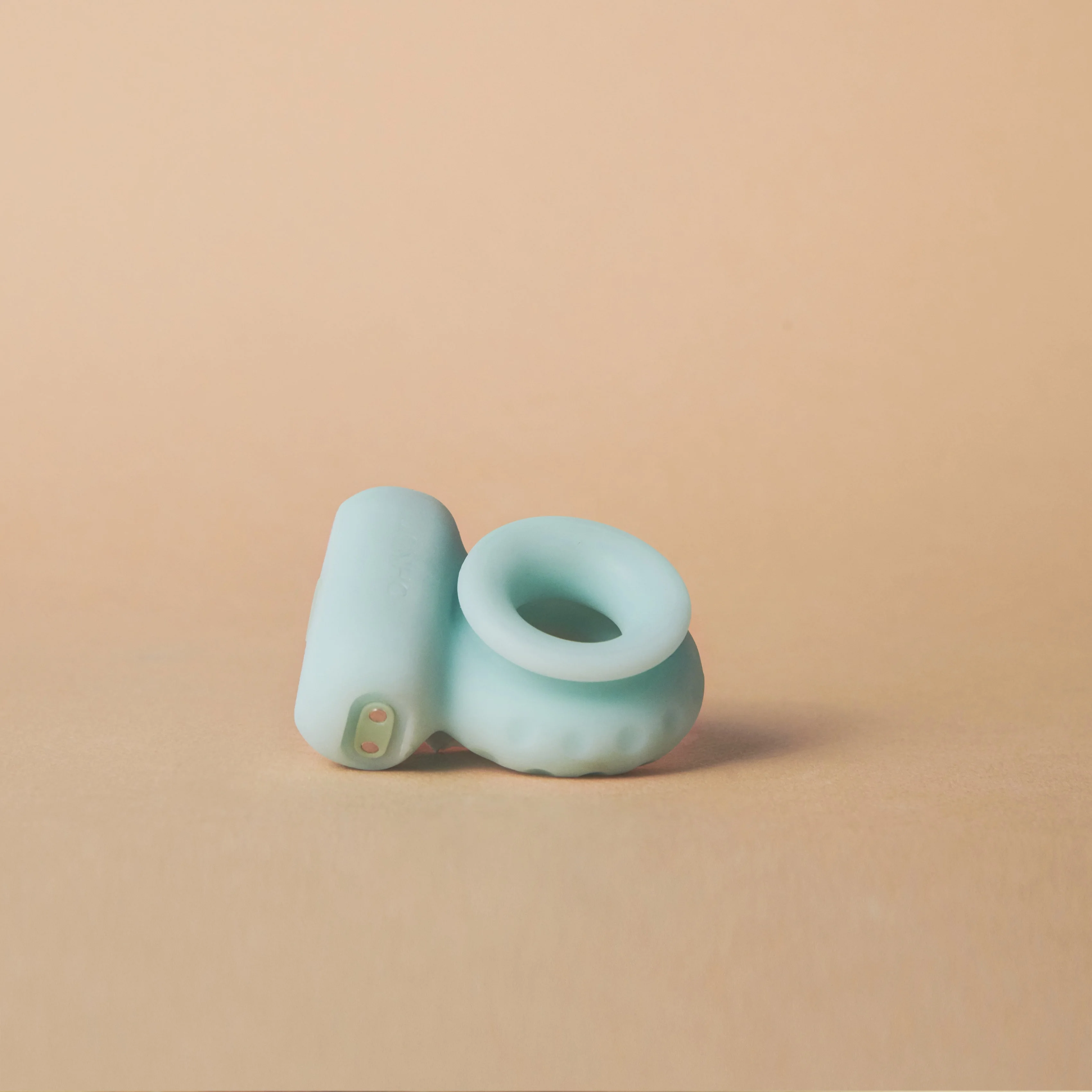 Social: Vibrating Ohnut Ring - Image 2